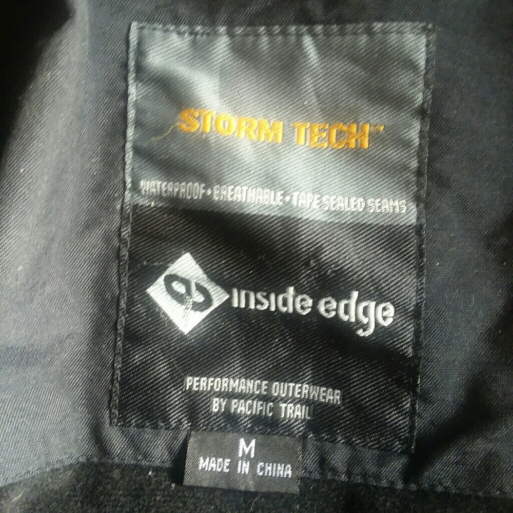 Mens medium winter jacket - Picture 2 of 2